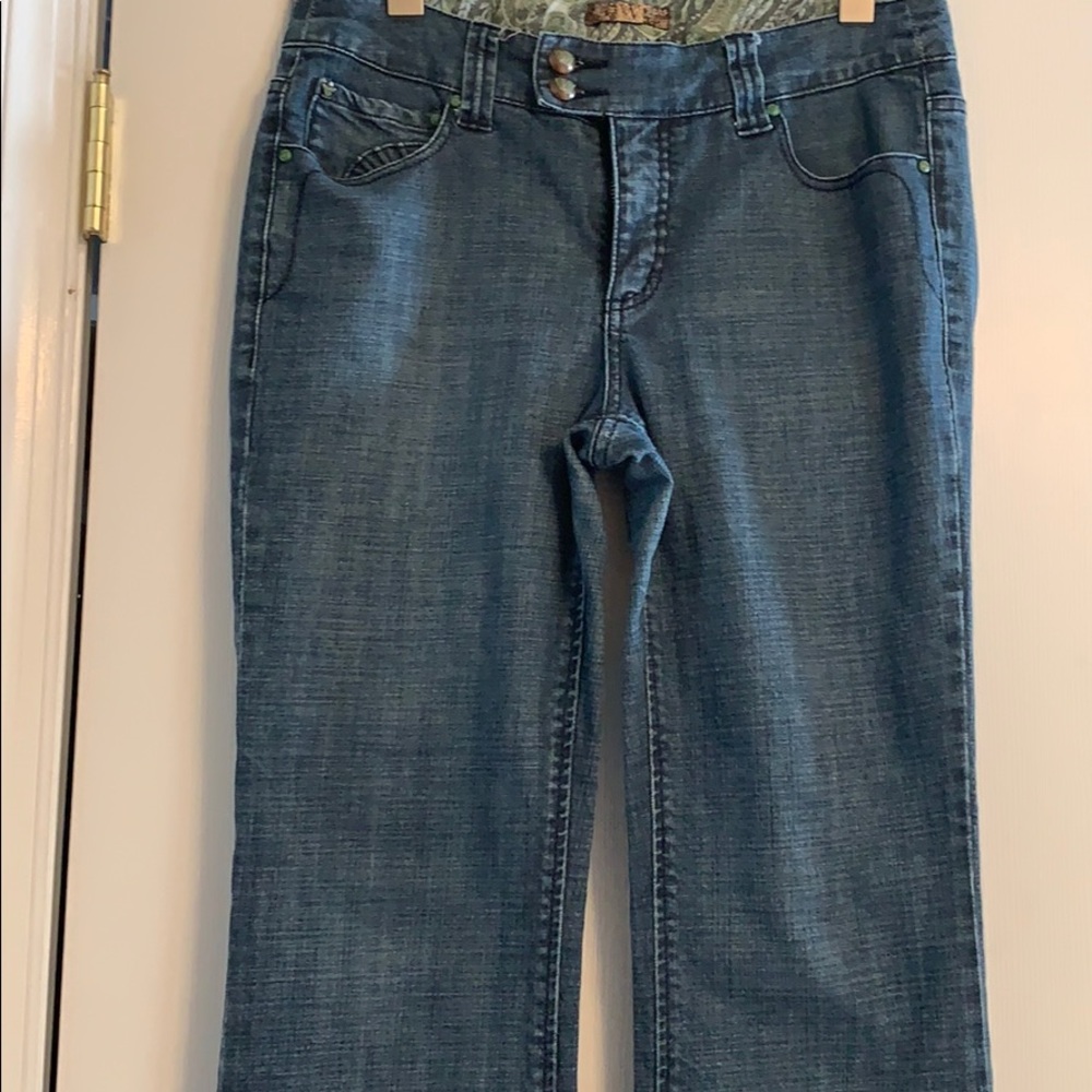 Jeans - Picture 3 of 4